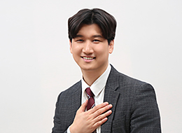 강득만 목사